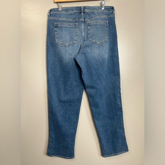 4/$25 Vince Camuto jeans piped trim straight leg size 32 - Picture 6 of 6